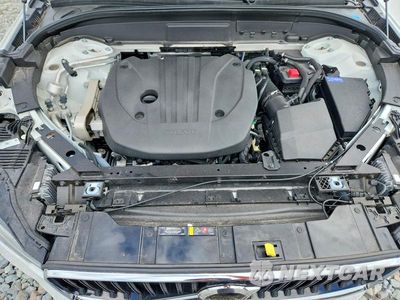 Zdjęcie 12 z 13 samochodu: 2022 VOLVO XC60 B5 MOMENTUM VIN:YV4L12RKXN1988204 - miniatura