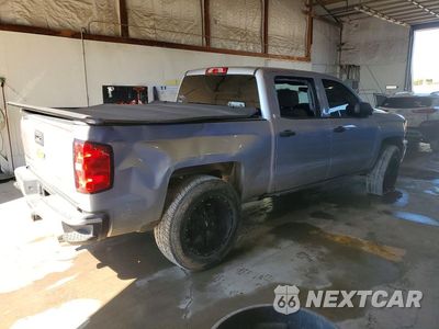 Trzecie zdjęcie samochodu z tyłu: 2018 CHEVROLET SILVERADO K1500 CUSTOM VIN:3GCUKPEC3JG553018 - miniatura