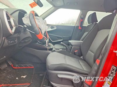 Zdjęcie 7 z 12 samochodu: 2020 KIA SOUL X-LINE VIN:KNDJ23AU2L7714046 - miniatura