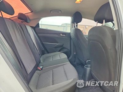 Zdjęcie 10 z 12 samochodu: 2020 HYUNDAI ACCENT SE VIN:3KPC24A61LE126591 - miniatura