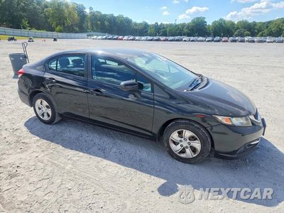 Czwarte zdjęcie samochodu z boku: 2015 HONDA CIVIC LX VIN:19XFB2F56FE222822 - miniatura
