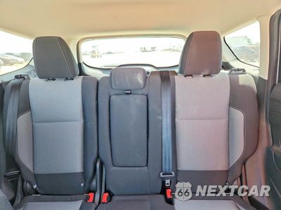 Zdjęcie 10 z 14 samochodu: 2019 FORD ESCAPE SE VIN:1FMCU0GD8KUB00977 - miniatura