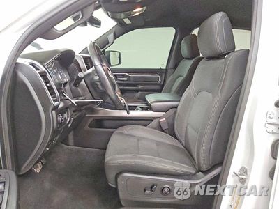 Zdjęcie 7 z 13 samochodu: 2020 RAM 1500 BIG HORN/LONE STAR VIN:1C6RREFG5LN288949 - miniatura