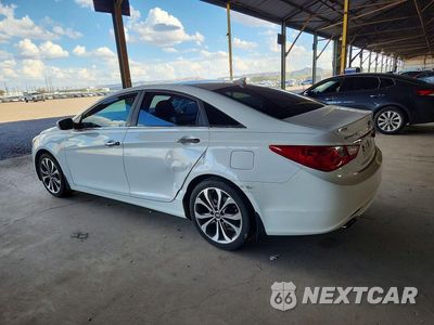 Drugie zdjęcie samochodu z przodu: 2013 HYUNDAI SONATA SE 2.0T VIN:5NPEC4AB1DH602127 - miniatura
