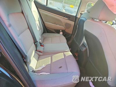 Zdjęcie 10 z 12 samochodu: 2017 HYUNDAI ELANTRA SE VIN:5NPD84LF1HH071577 - miniatura