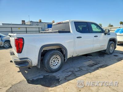 Trzecie zdjęcie samochodu z tyłu: 2022 GMC SIERRA C1500 VIN:3GTPHAED1NG611831 - miniatura