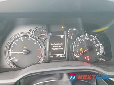 Zdjęcie 9 z 13 samochodu: 2024 TOYOTA 4RUNNER SR5 VIN:JTEEU5JR8R5312891 - miniatura