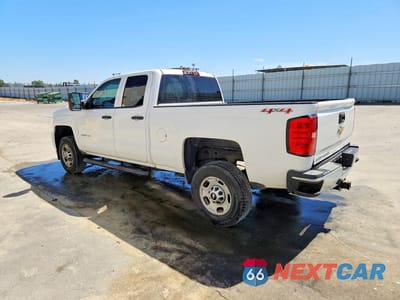 Drugie zdjęcie samochodu z przodu: 2015 CHEVROLET SILVERADO K2500 HEAVY DUTY VIN:1GC2KUEG5FZ522742 - miniatura