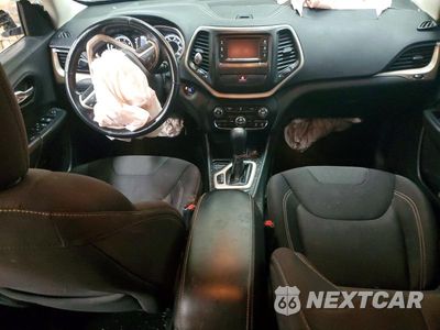 Zdjęcie 8 z 13 samochodu: 2015 JEEP CHEROKEE LATITUDE VIN:1C4PJLCB7FW506425 - miniatura