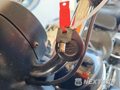 Zdjęcie 8 z 9 samochodu: 2016 HARLEY-DAVIDSON FLTRU VIN:1HD1KGL19GB648042 - miniatura