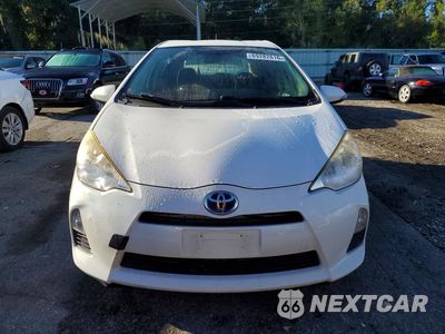 Piąte zdjęcie samochodu w środku: 2014 TOYOTA PRIUS C THREE VIN:JTDKDTB31E1560665 - miniatura