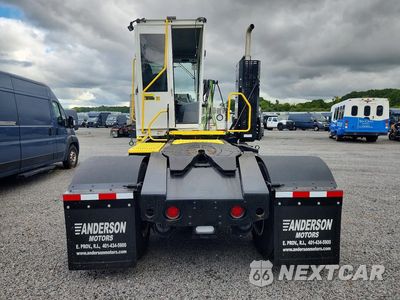 Zdjęcie 6 z 13 samochodu: 2026 AUTOCAR XSPOTTER YARD TRUCK VIN:5V4H4LF2XTH253722 - miniatura
