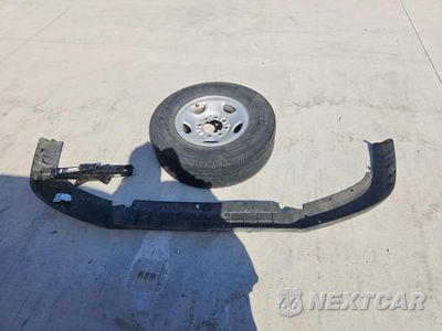 Zdjęcie 13 z 14 samochodu: 2023 CHEVROLET EXPRESS G2500 DELIVERY VAN VIN:1GCWGAFP8P1214531 - miniatura