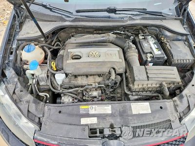 Zdjęcie 11 z 12 samochodu: 2014 VOLKSWAGEN GTI VIN:WVWHD7AJ3EW011473 - miniatura