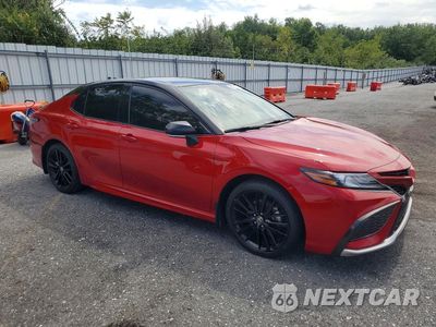 Czwarte zdjęcie samochodu z boku: 2021 TOYOTA CAMRY XSE VIN:4T1K61AK7MU474213 - miniatura
