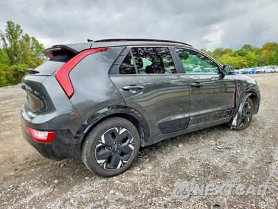 Trzecie zdjęcie samochodu z tyłu: 2024 KIA NIRO WIND VIN:KNDCR3L10R5111849 - miniatura