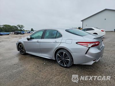 Drugie zdjęcie samochodu z przodu: 2019 TOYOTA CAMRY XSE VIN:4T1B61HK1KU799894 - miniatura
