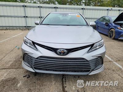 Piąte zdjęcie samochodu w środku: 2023 TOYOTA CAMRY LE VIN:4T1C11AK7PU769612 - miniatura