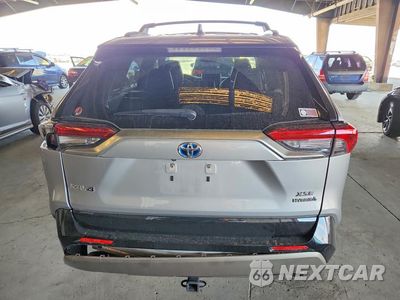 Zdjęcie 6 z 13 samochodu: 2022 TOYOTA RAV4 XSE VIN:JTME6RFV4ND530774 - miniatura