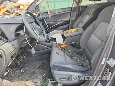 Zdjęcie 7 z 12 samochodu: 2017 HYUNDAI TUCSON SE VIN:KM8J33A45HU253782 - miniatura