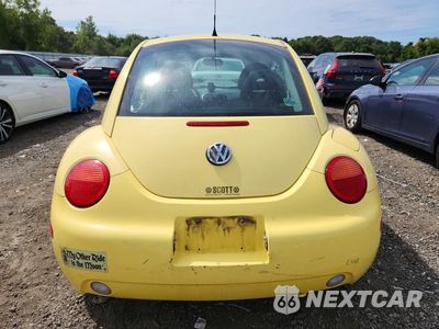 Zdjęcie 6 z 12 samochodu: 2004 VOLKSWAGEN NEW BEETLE GLS VIN:3VWCC21C4YM453052 - miniatura