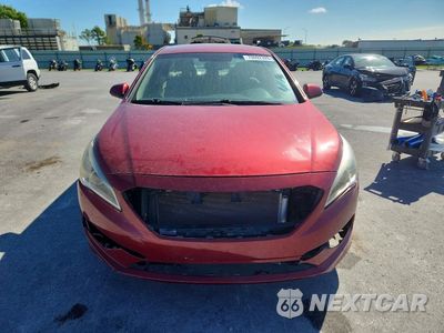 Piąte zdjęcie samochodu w środku: 2015 HYUNDAI SONATA SE VIN:5NPE24AF9FH257678 - miniatura
