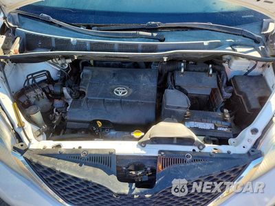 Zdjęcie 12 z 14 samochodu: 2011 TOYOTA SIENNA XLE 7-PASSENGER VIN:5TDDK3DC3BS004643 - miniatura