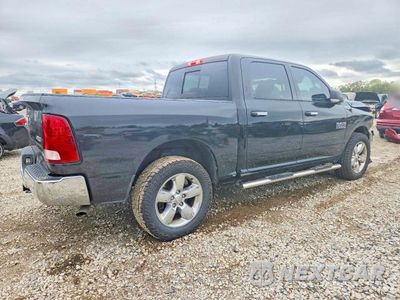 Trzecie zdjęcie samochodu z tyłu: 2018 RAM 1500 SLT VIN:3C6RR7LGXJG235315 - miniatura
