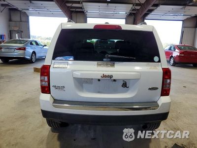 Zdjęcie 6 z 13 samochodu: 2016 JEEP PATRIOT LATITUDE VIN:1C4NJRFB7GD696679 - miniatura