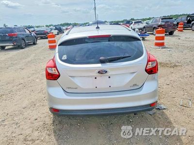 Zdjęcie 6 z 13 samochodu: 2014 FORD FOCUS SE VIN:1FADP3K2XEL229150 - miniatura