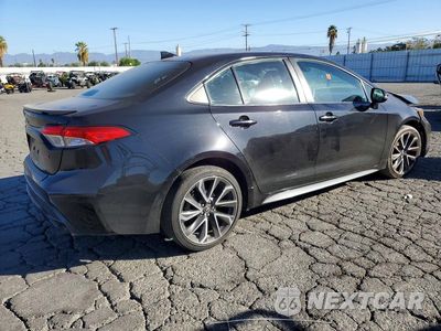 Trzecie zdjęcie samochodu z tyłu: 2020 TOYOTA COROLLA SE VIN:5YFS4RCE3LP030631 - miniatura