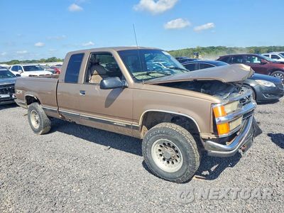 Czwarte zdjęcie samochodu z boku: 1997 CHEV C1500 VIN:1GCEK19R9VE253805 - miniatura