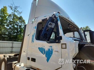 Zdjęcie 13 z 13 samochodu: 2024 VOLVO VNL SEMI TRUCK VIN:4V4NC9EH6RN654943 - miniatura