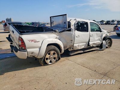 Trzecie zdjęcie samochodu z tyłu: 2009 TOYOTA TACOMA DOUBLE CAB PRERUNNER LONG BED VIN:3TMKU72N29M018301 - miniatura