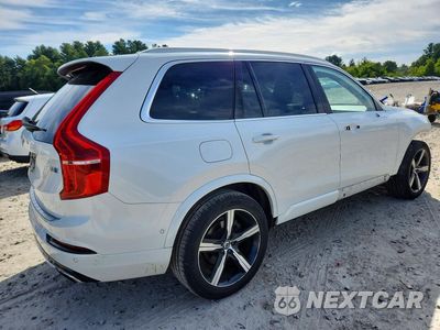 Trzecie zdjęcie samochodu z tyłu: 2017 VOLVO XC90 T6 VIN:YV4A22PMXH1184045 - miniatura