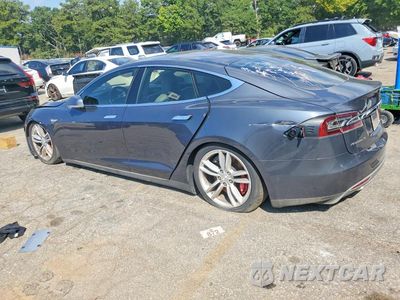 Drugie zdjęcie samochodu z przodu: 2016 TESLA MODEL S VIN:5YJSA1E47GF115858 - miniatura