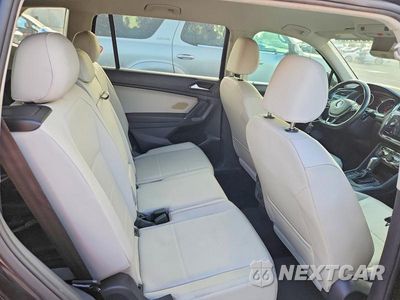 Zdjęcie 10 z 12 samochodu: 2018 VOLKSWAGEN TIGUAN SE VIN:3VV3B7AX5JM175839 - miniatura