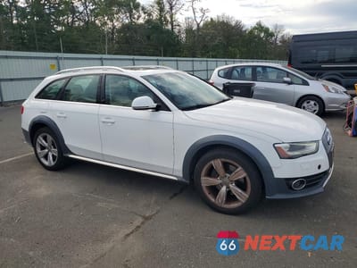 Czwarte zdjęcie samochodu z boku: 2013 AUDI A4 ALLROAD PREMIUM PLUS VIN:WA1UFAFL7DA054039 - miniatura