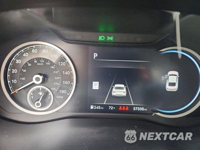 Zdjęcie 9 z 13 samochodu: 2025 GENESIS G70 2.5T STANDARD VIN:KMTG34SC1SU158817 - miniatura
