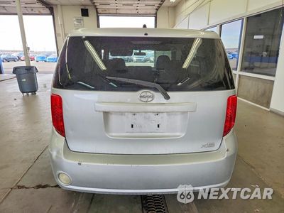 Zdjęcie 6 z 13 samochodu: 2008 TOYOTA SCION XB VIN:JTLKE50E481056679 - miniatura