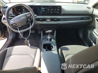 Zdjęcie 8 z 12 samochodu: 2026 KIA K4 LXS VIN:3KPFT4DE0TE251756 - miniatura