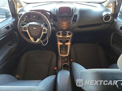 Zdjęcie 8 z 13 samochodu: 2019 FORD FIESTA SE VIN:3FADP4BJ7KM115050 - miniatura