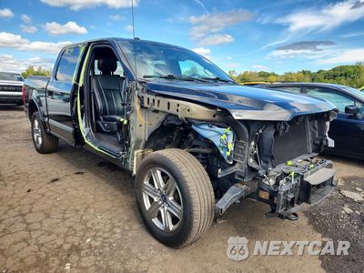 Czwarte zdjęcie samochodu z boku: 2018 FORD F150 SUPERCREW VIN:1FTEW1EG2JFC37555 - miniatura
