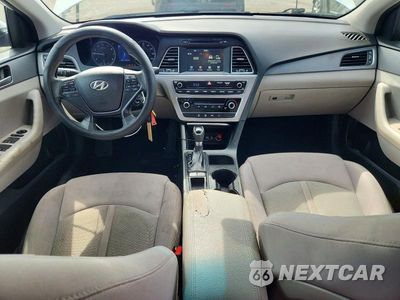Zdjęcie 8 z 12 samochodu: 2016 HYUNDAI SONATA SE VIN:5NPE24AF7GH262203 - miniatura