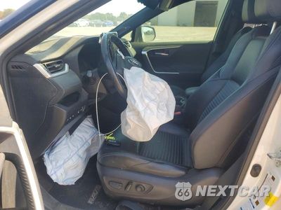 Zdjęcie 7 z 12 samochodu: 2020 TOYOTA RAV4 XSE VIN:JTMEWRFV7LD542592 - miniatura
