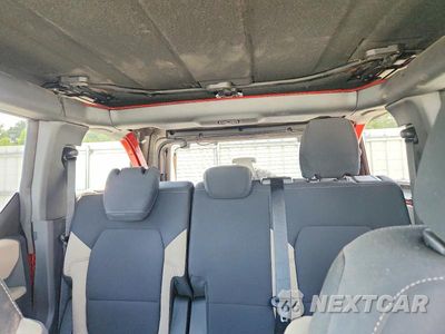 Zdjęcie 10 z 13 samochodu: 2022 FORD BRONCO BASE VIN:1FMDE5BH5NLA99760 - miniatura