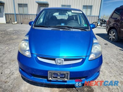 Piąte zdjęcie samochodu w środku: 2008 HONDA FIT VIN:JHMGD37408S065118 - miniatura