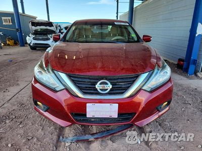 Piąte zdjęcie samochodu w środku: 2017 NISSAN ALTIMA 2.5 SV VIN:1N4AL3AP5HC291796 - miniatura