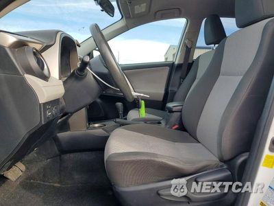Zdjęcie 7 z 13 samochodu: 2014 TOYOTA RAV4 LE VIN:JTMBFREVXE5029662 - miniatura