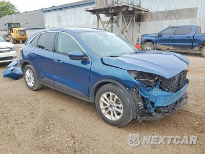 Czwarte zdjęcie samochodu z boku: 2020 FORD ESCAPE SE VIN:1FMCU0G62LUC48447 - miniatura